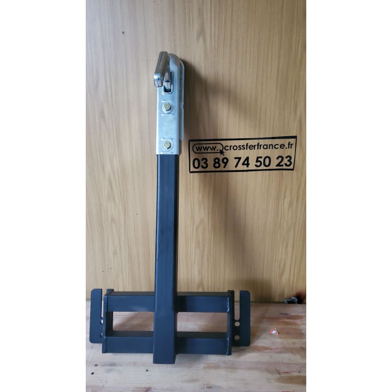 Barre d'attelage pour broyeur GTS 1500 Barre d'attelage pour broyeur GTS 1500