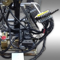Grue treuil sur remorque 4 X 4, porte grumes HRW-15 Jansen