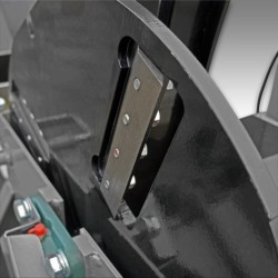 Broyeur de vegetaux hydraulique tractable BX-42RS Jansen